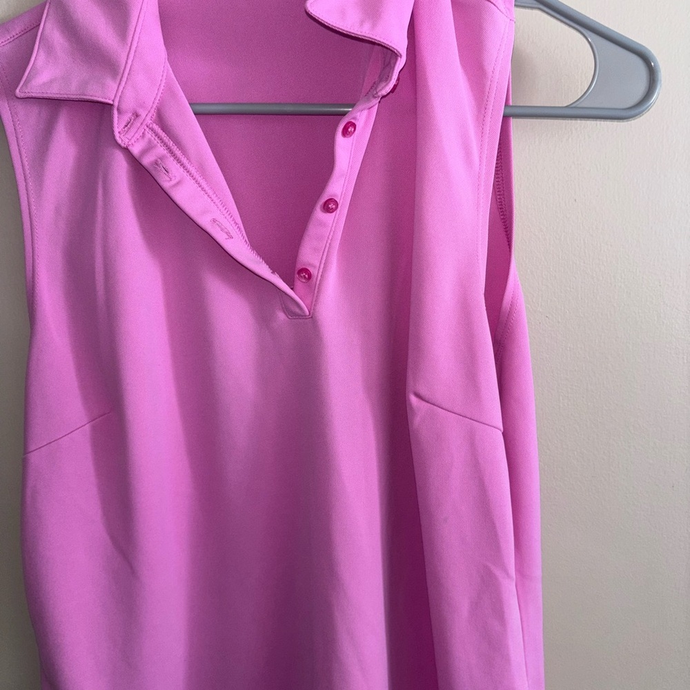 Sleeveless Pink Women's athletic Top